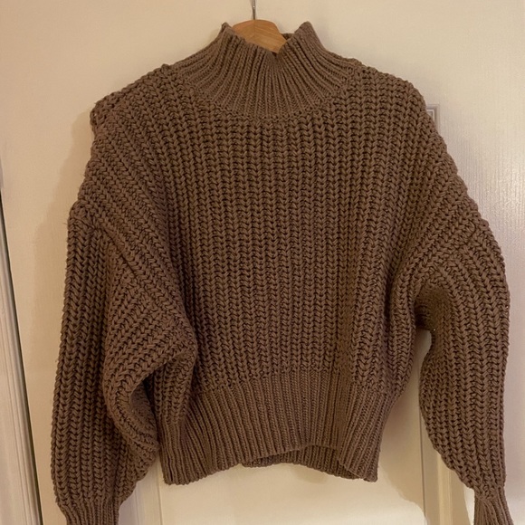 H&M Sweaters - H&M Medium Sweater